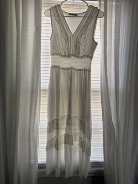 White Sleeveless V-Neck Ruffle Maxi Dress